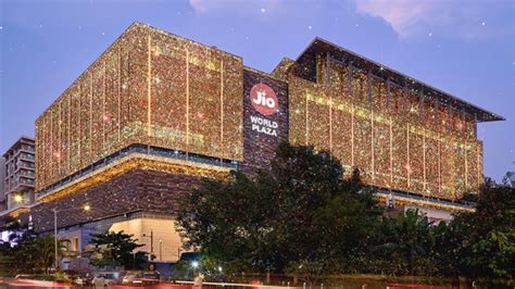 ysl jio world plaza
